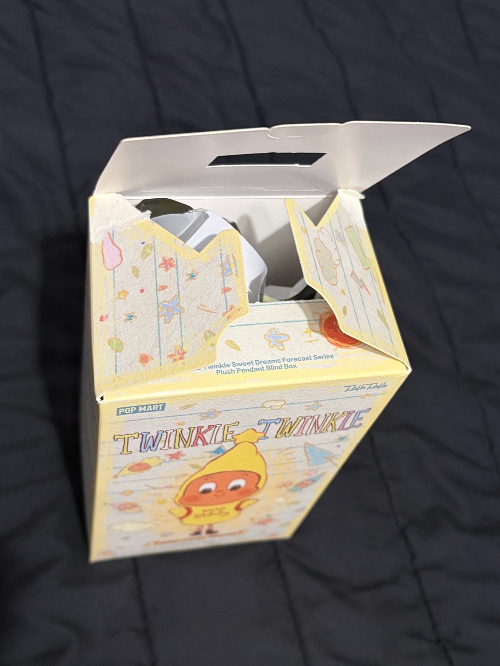 Twinkle Twinkle official Popmart sweet dreams forecast - Picture 2 of 5